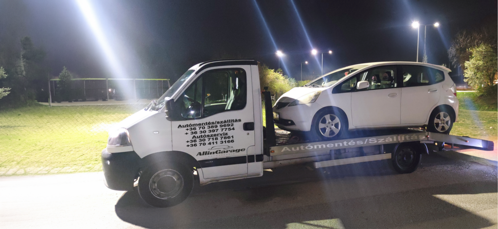 lerobbant-auto-mentesek.hu png